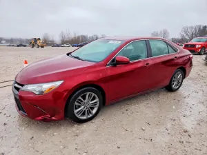 2016 TOYOTA CAMRY