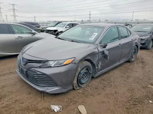 2018 TOYOTA CAMRY