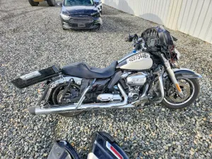 2019 HARLEY-DAVIDSON FL