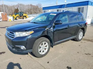 2011 TOYOTA HIGHLANDER