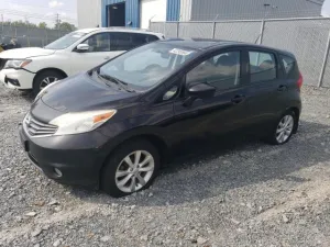 2015 NISSAN VERSA