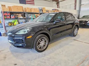 2019 PORSCHE CAYENNE