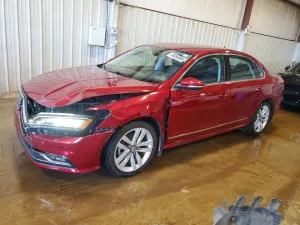 2017 VOLKSWAGEN PASSAT