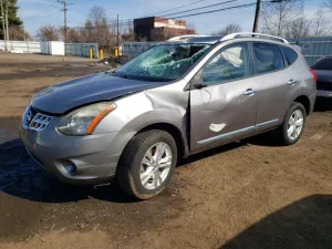 2015 NISSAN ROGUE