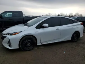 2022 TOYOTA PRIUS