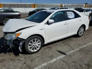 2012 TOYOTA CAMRY SOLA