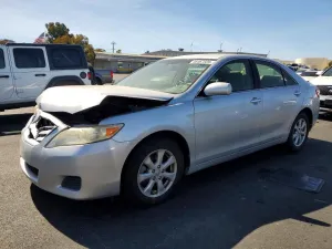 2010 TOYOTA CAMRY