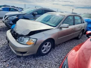 2003 TOYOTA AVALON