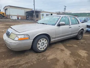 2005 MERCURY GRMARQUIS