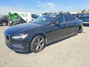 2018 VOLVO S90