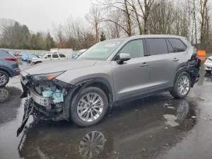 2025 TOYOTA GRAND HIGH