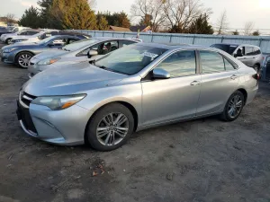 2015 TOYOTA CAMRY