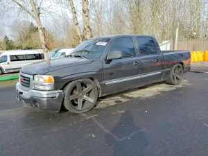 2005 GMC SIERRA