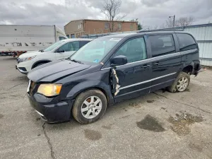 2012 CHRYSLER MINIVAN