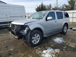 2011 NISSAN PATHFINDER