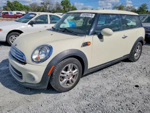 2011 MINI COOPER