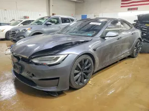 2021 TESLA MODEL S