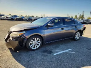 2015 TOYOTA AVALON