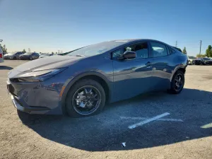 2024 TOYOTA PRIUS