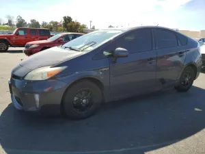 2015 TOYOTA PRIUS