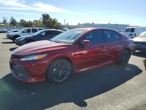 2020 TOYOTA CAMRY