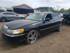 2000 LINCOLN TOWNCAR