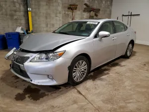 2015 LEXUS ES350