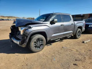 2022 TOYOTA TUNDRA