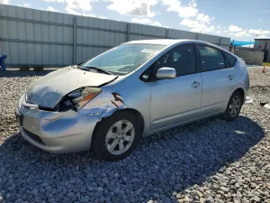 2005 TOYOTA PRIUS