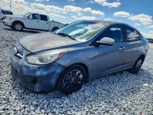 2013 HYUNDAI ACCENT