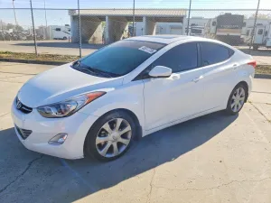 2013 HYUNDAI ELANTRA