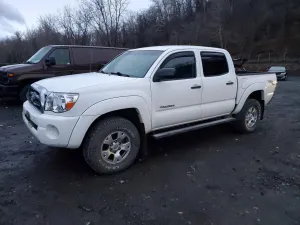 2010 TOYOTA TACOMA