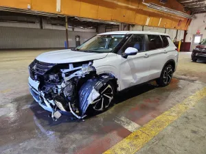2024 MITSUBISHI OUTLANDER