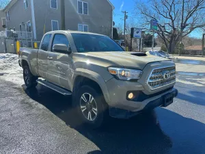 2016 TOYOTA TACOMA