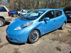 2015 NISSAN LEAF