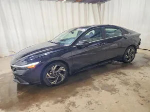 2024 HYUNDAI ELANTRA