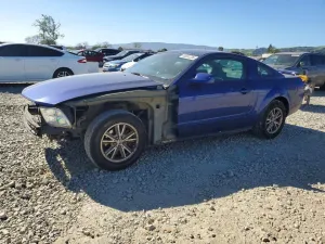 2005 FORD MUSTANG