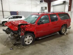 2014 CHEVROLET SUBURBAN