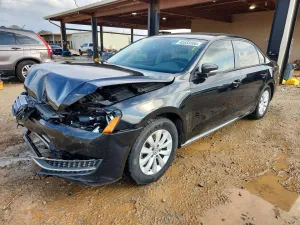 2015 VOLKSWAGEN PASSAT