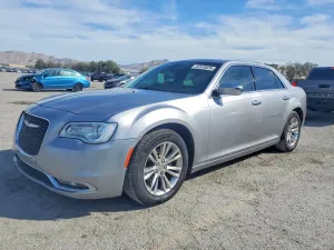 2016 CHRYSLER 300