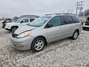 2006 TOYOTA SIENNA