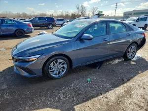 2024 HYUNDAI ELANTRA