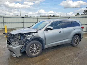 2018 TOYOTA HIGHLANDER
