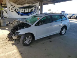 2019 VOLKSWAGEN GOLF