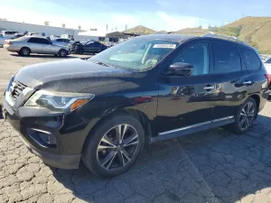 2017 NISSAN PATHFINDER