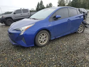 2017 TOYOTA PRIUS