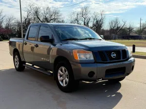 2014 NISSAN TITAN