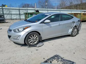 2015 HYUNDAI ELANTRA