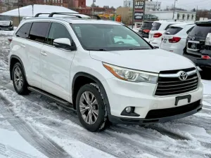 2015 TOYOTA HIGHLANDER