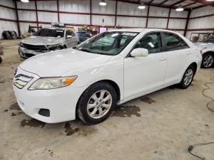 2010 TOYOTA CAMRY